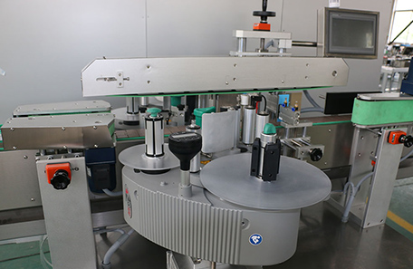 洗發水雙面貼標機