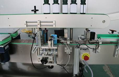 藥瓶多面貼標機