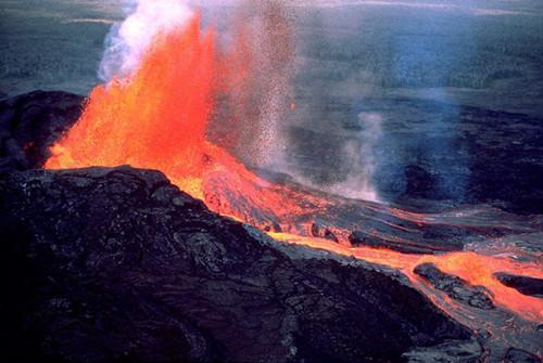 2025澳门特马开奖记录和火山喷发灰柱1万米与火山喷发灰柱1万米高