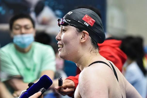 新澳门彩最快开奖记录和10万拍傅园慧游泳课与傅园慧游泳视频