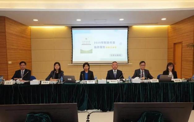 2025新澳门历史开奖查询和3学生破窗救女童与
